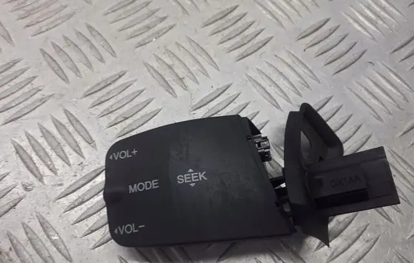 Ford C-MAX I Cruise control switch 3M5T-14K7A