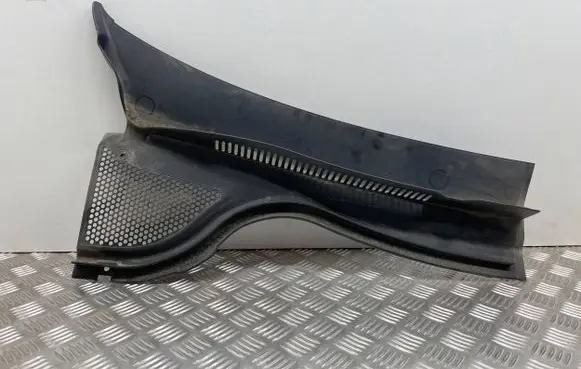 Volkswagen PASSAT CC Wiper trim 3C8819404