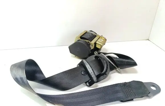 Citroen C4 I Front seatbelt 4520726