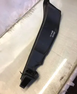 BMW X2 U10 Fender end trim 51765a32a62