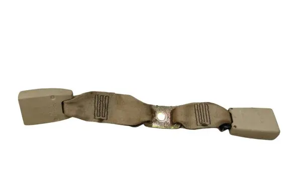 Lexus IS 200-300 Rear seatbelt buckle C033402 7E9110