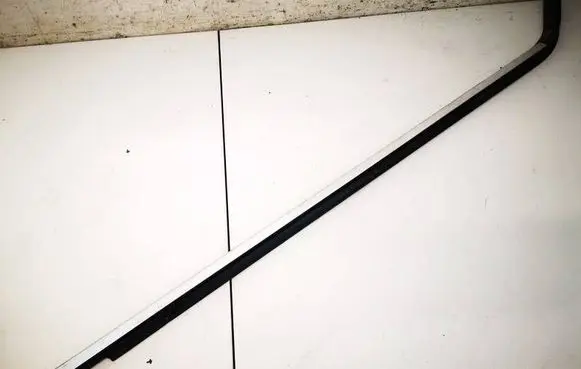 Audi Q4 e-tron Front door glass trim molding 89A837475
