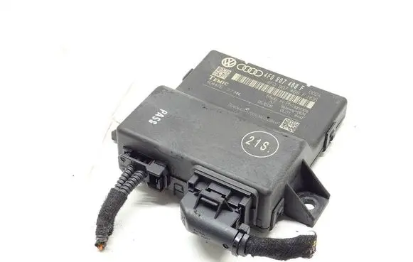 Audi A6 Allroad C6 Gateway control module 4F0907468F