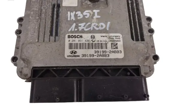 Hyundai ix35 Engine control unit/module ECU 391992ABB3 0281031420