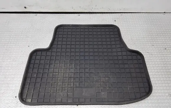 Volvo V50 Rear floor mat 