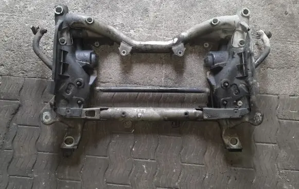 Mercedes-Benz E W212 Front subframe NOCODE
