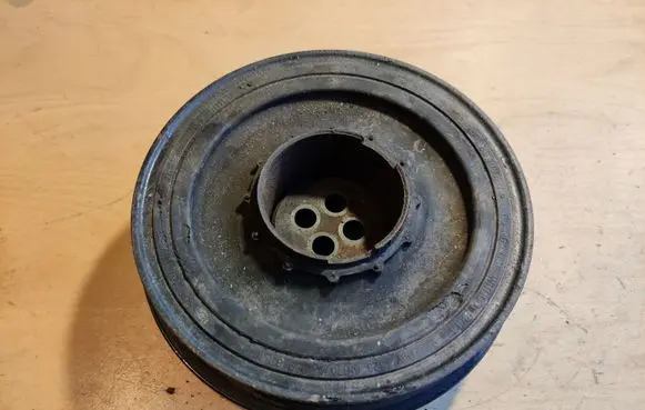 BMW 5 F10 F11 Crankshaft pulley 851207203