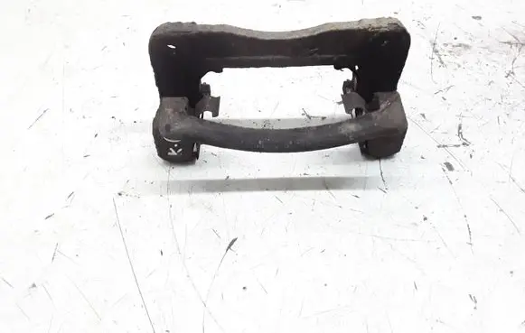 Chevrolet Captiva Brake caliper pad carrier rear 