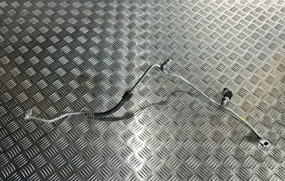 Volkswagen PASSAT B8 Air conditioning (A/C) pipe/hose 3Q0820741J