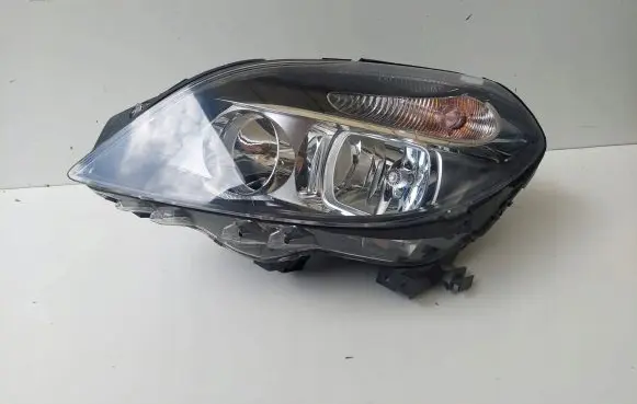 Mercedes-Benz B W246 W242 Headlight/headlamp 2468200161