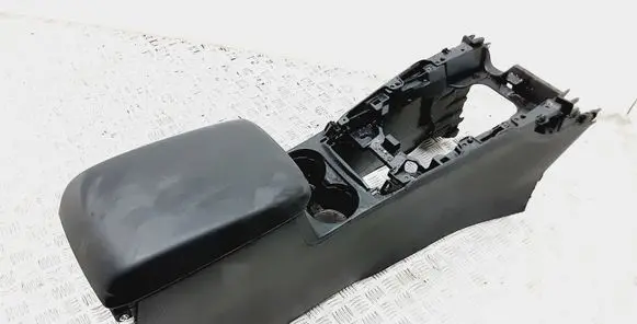 Mazda CX-5 II Armrest K12364424