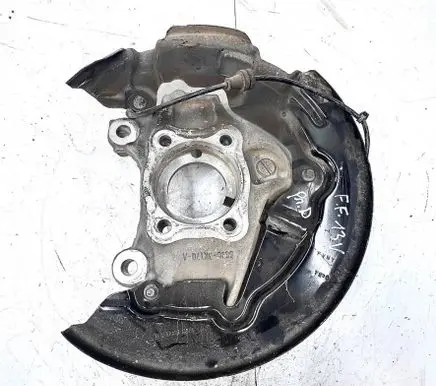 Ford Fusion II Front wheel hub DG9C3K170A