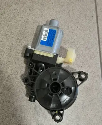KIA Ceed Rear door window regulator motor 83450J7000