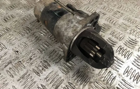 Subaru Legacy Starter motor 23300AA620 M002T89071