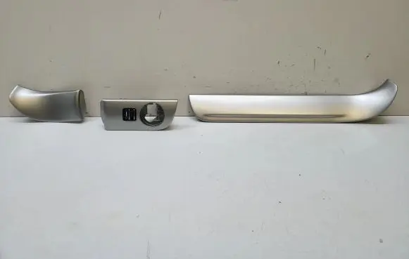 Dodge Durango Panel trim X70004603SM X70004801SM