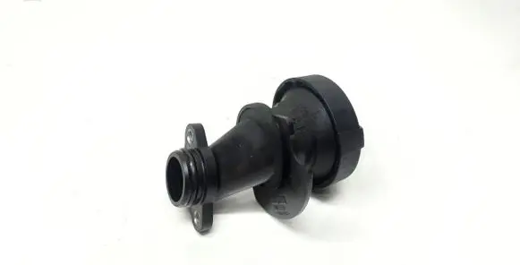 Volvo V60 Oil fill pipe 31330189