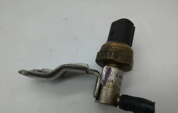 Fuel pressure sensor