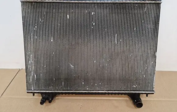 Jaguar F-Pace Coolant radiator HK83-8005-DB
