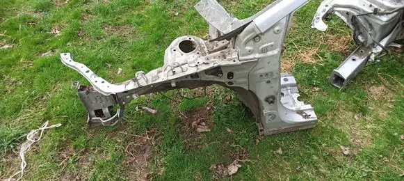 Front quarter panel