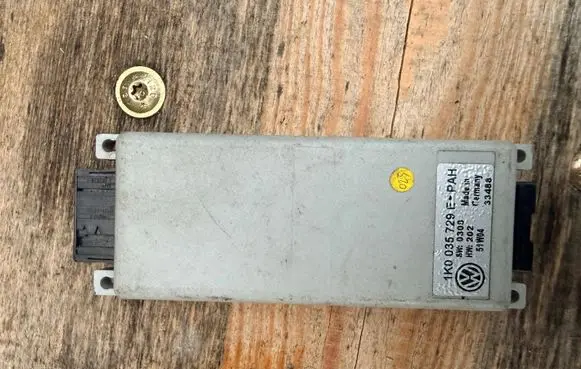 Audi A6 S6 C6 4F Phone control unit/module 1K0035729E