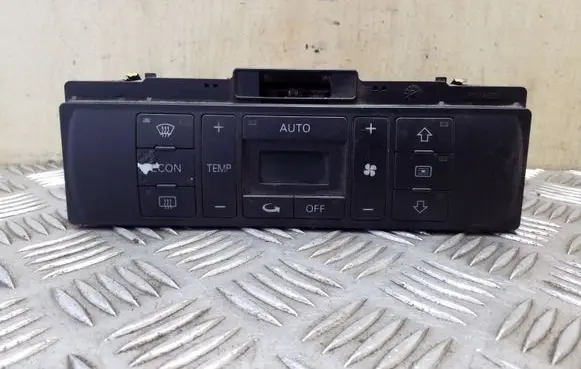 Audi A4 S4 B5 8D Climate control unit 8D0820043M 5HB00790805