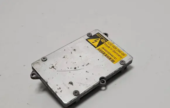 BMW X5 E53 Headlight ballast module Xenon 5DV00829000 100VDC85VA0 26450102446141