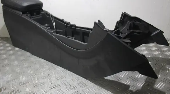 Mercedes-Benz CLA C117 X117 W117 Center console A1766800900