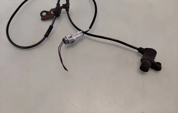 Toyota Corolla Verso E121 ABS brake wheel speed sensor 8954302040