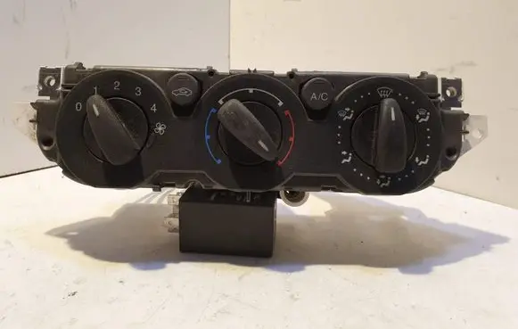 Ford Focus Climate control unit 69607321 69607003