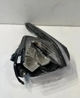 KIA Sportage Headlight/headlamp R292161020