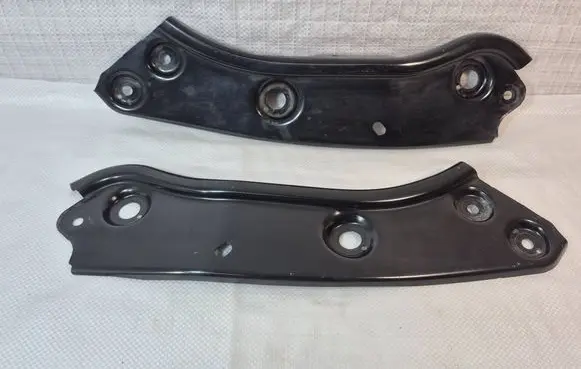 Volkswagen Caddy Radiator support slam panel bracket 1T0805931 1T0805932