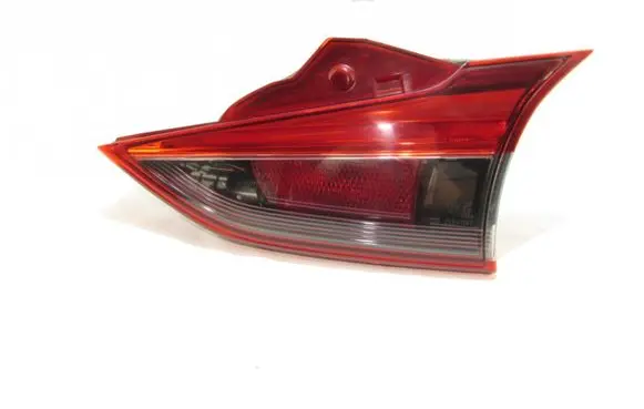 Tailgate rear/tail lights
