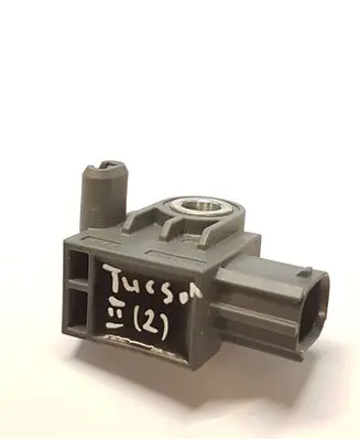 Hyundai Tucson TL Airbag deployment crash/impact sensor 95920B4000