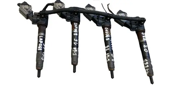 Fuel injectors set