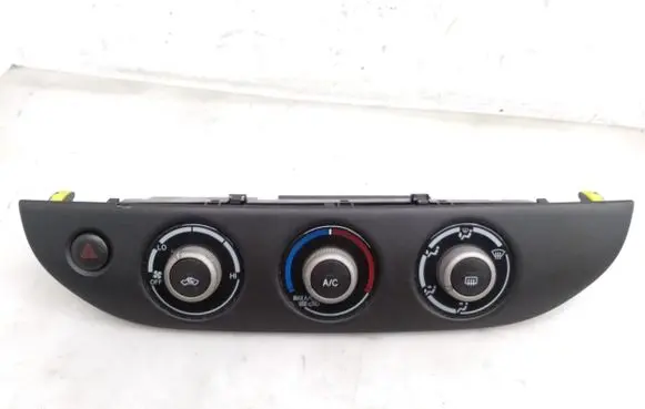 Toyota Camry Climate control unit 5590233660