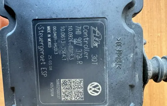 Volkswagen Transporter - Caravelle T5 ABS Pump 7H0907379R 7H0614517B