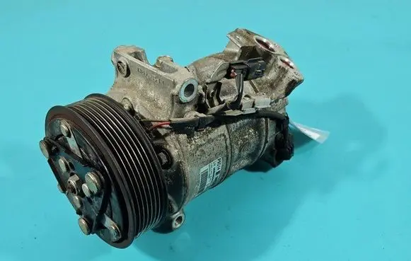 Renault Megane IV Air conditioning (A/C) compressor (pump) 926001268R IMPRK1414354