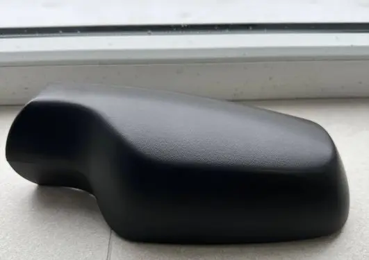 Renault Clio III Plastic wing mirror trim cover VM6136R VM6136EHR