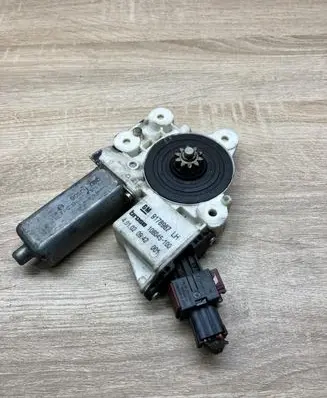 Opel Vectra C Front door window regulator motor 9178987 106045 0130822011