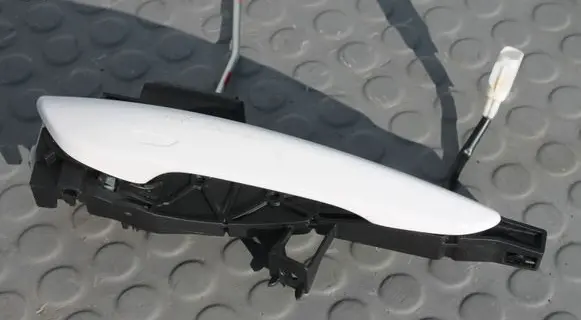 Mazda CX-30 Front door exterior handle KLAMKAPPCX30