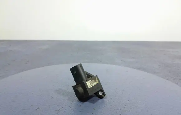 Audi A2 Vacuum valve 036906336