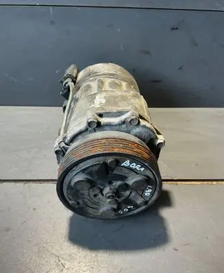 Volkswagen Bora Air suspension compressor/pump