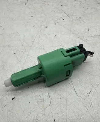 Toyota Avensis T270 Brake pedal sensor switch