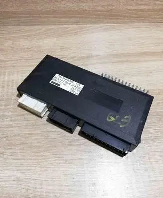 BMW 5 E39 Central body control module 8373806