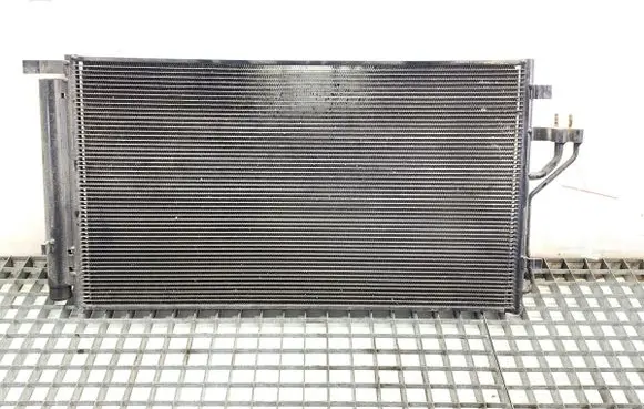 Hyundai ix35 Coolant radiator