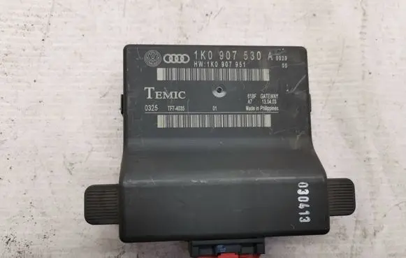 Volkswagen Touran I Gateway control module 1K0907530A 1K0907951