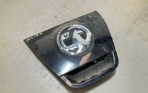 Opel Astra J Tailgate/trunk/boot exterior handle 00321228041 13271374 11647