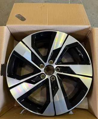 Volvo V60 R18 alloy rim 31680199