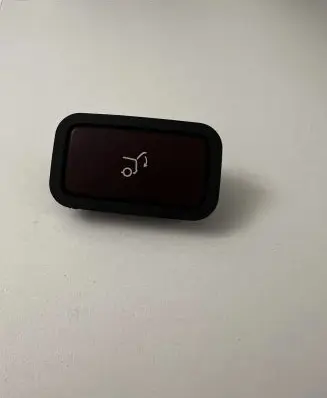 Mercedes-Benz GL X164 Tailgate/boot open switch button 2118219551