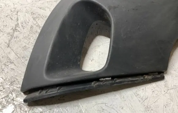 Volvo XC90 Front bumper corner part panel trim 30678950
